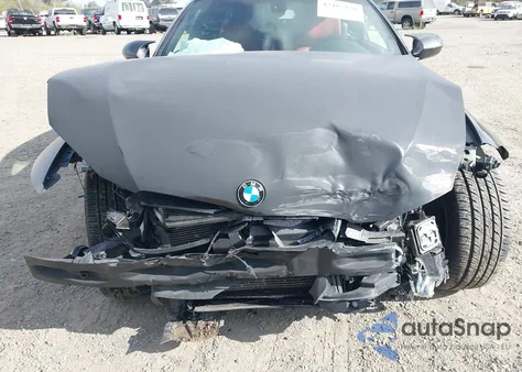 2011 BMW 328I z USA, uszkodzony, nr VIN WBADW7C57BE726652